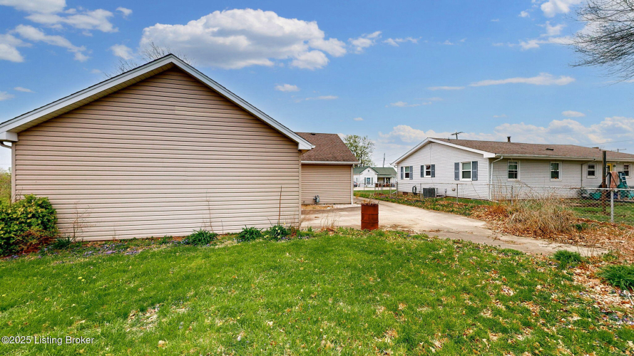 Listing Image 23