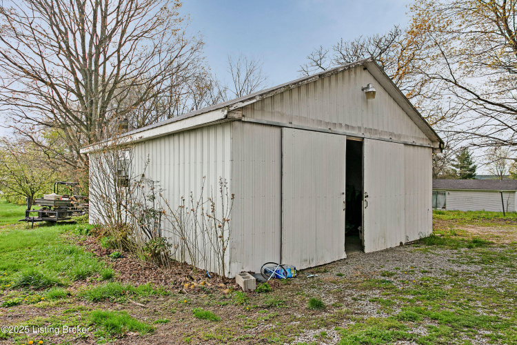 Listing Image 34