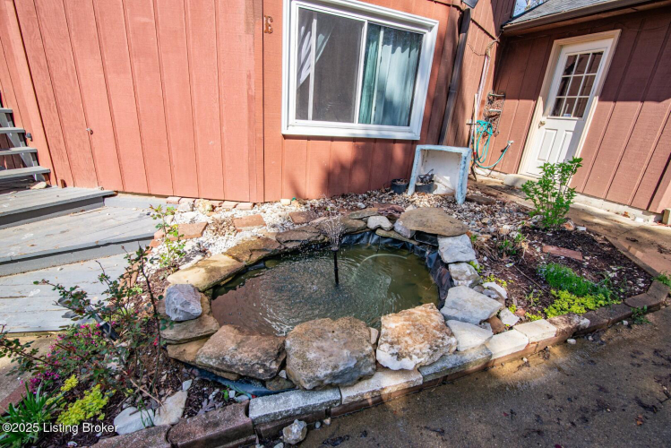 Listing Image 58