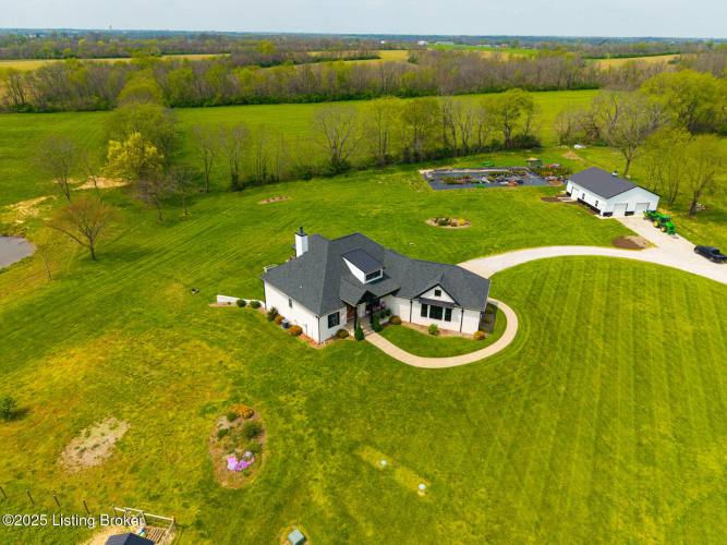 Listing Image 44