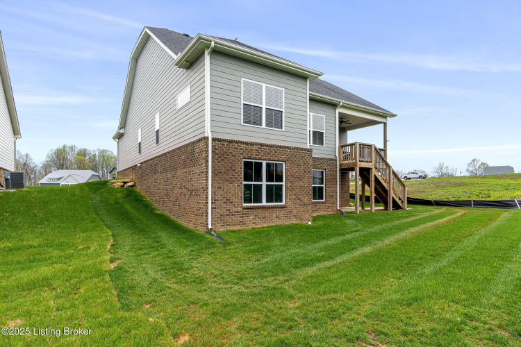 Listing Image 40