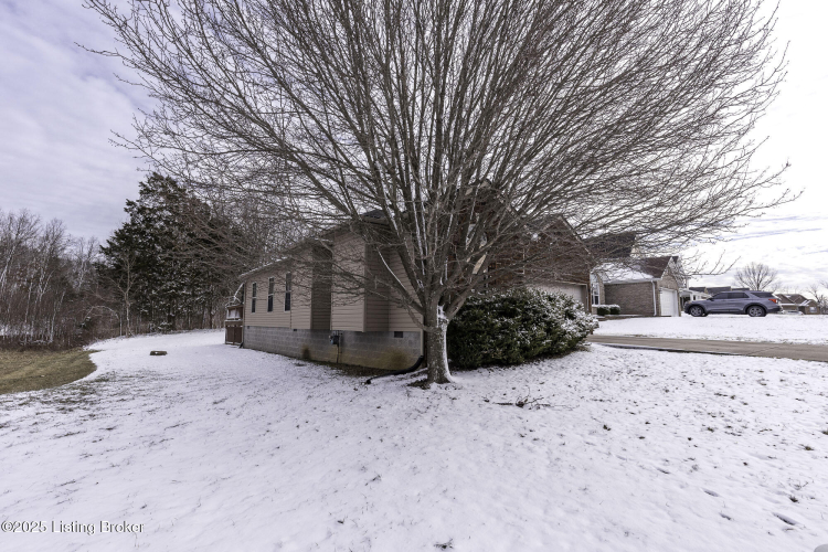 Listing Image 34