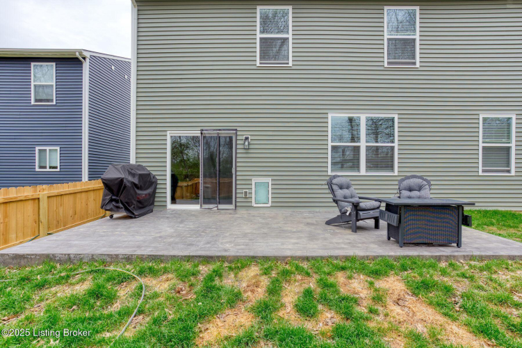Listing Image 32