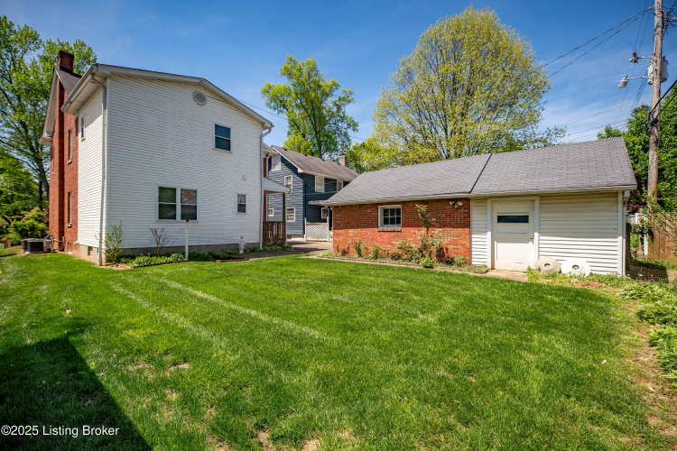 Listing Image 36