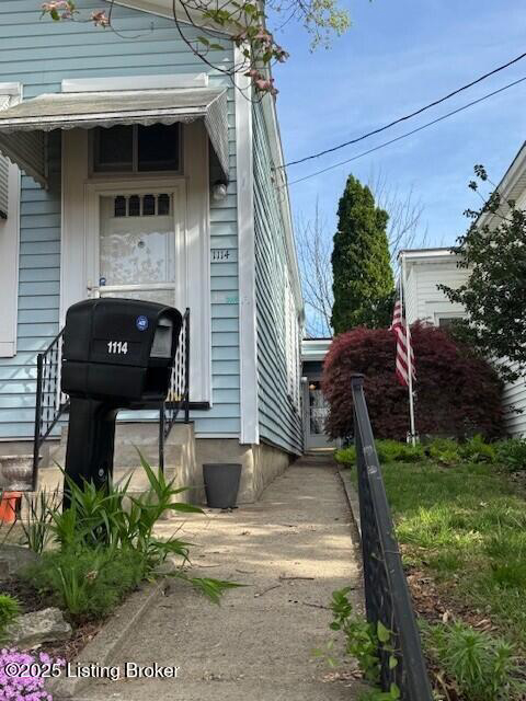 Listing Image 11