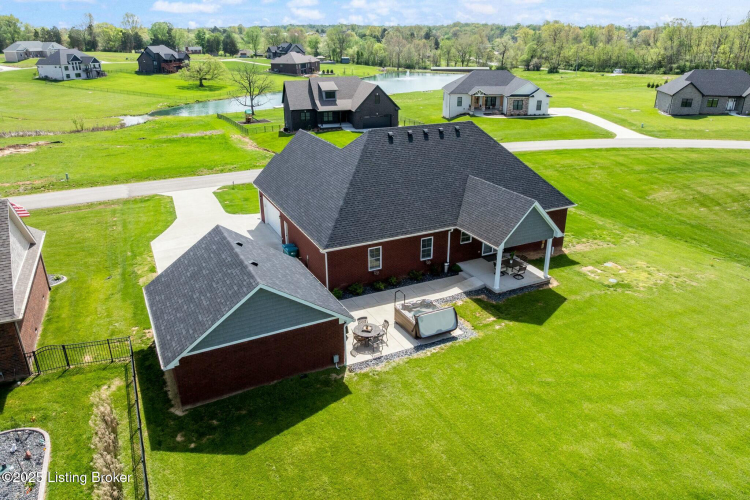 Listing Image 22