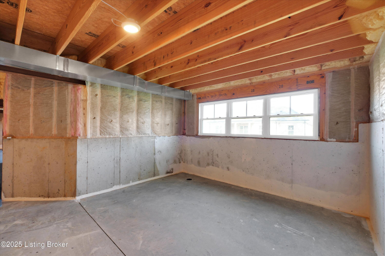 Listing Image 38
