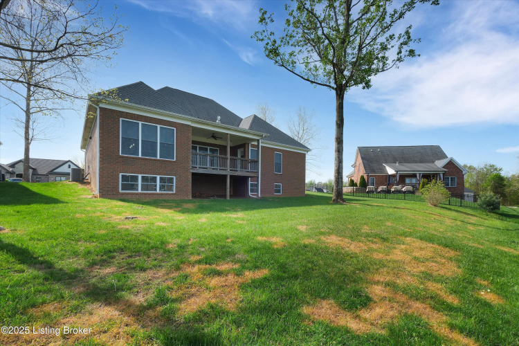 Listing Image 43