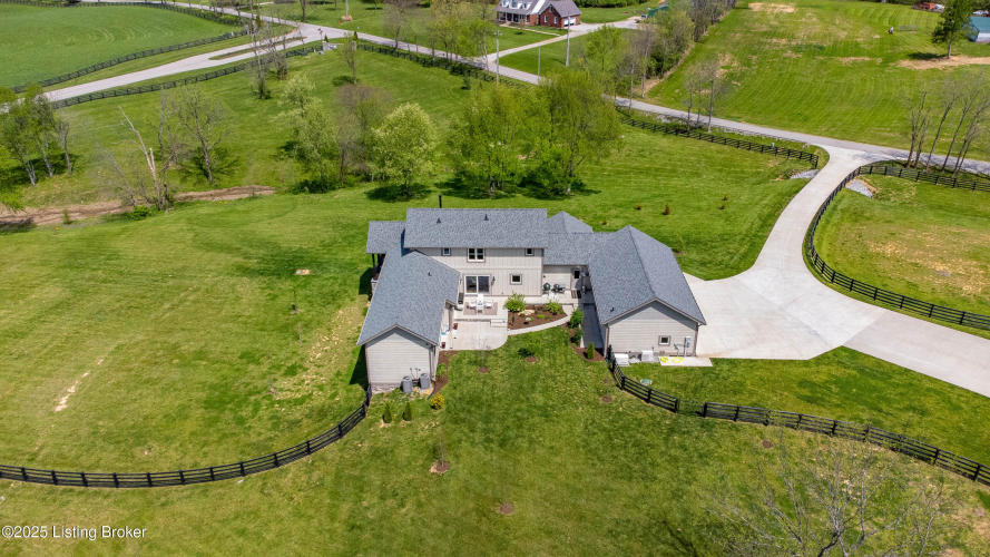 Listing Image 74
