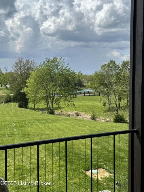 Listing Image 102