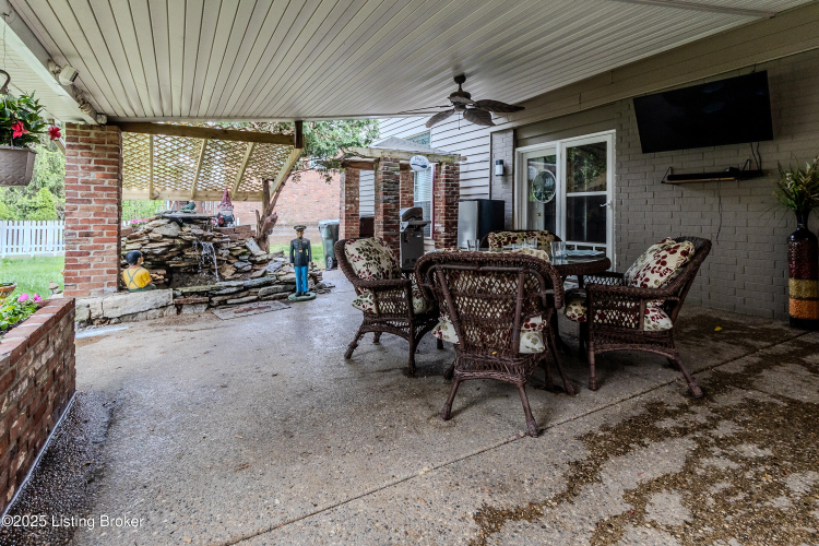 Listing Image 36