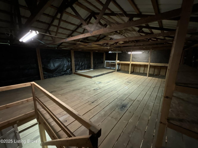 Listing Image 51