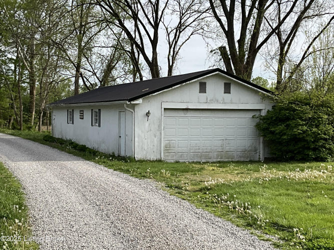 Listing Image 56