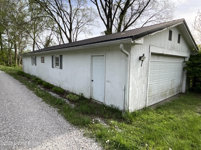 Listing Image 57