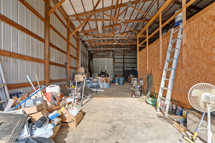 Listing Image 42