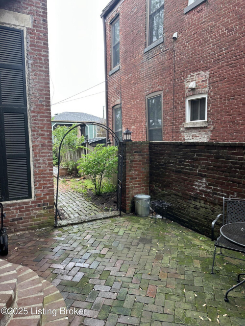 Listing Image 26