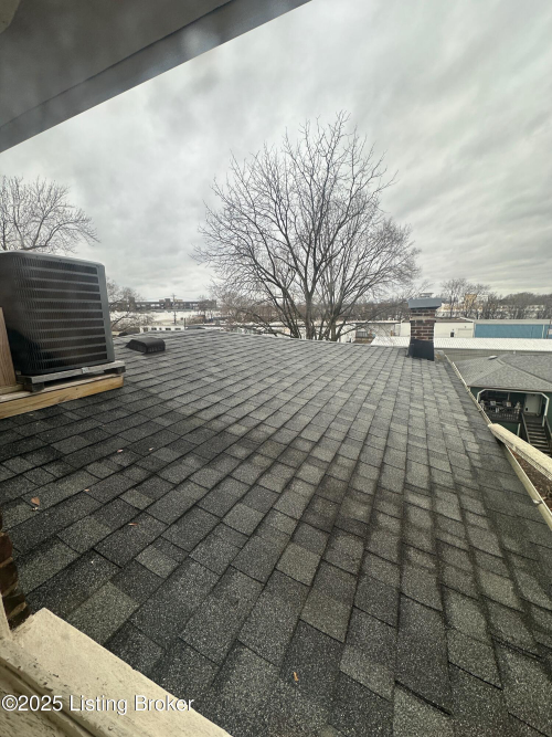 Listing Image 60