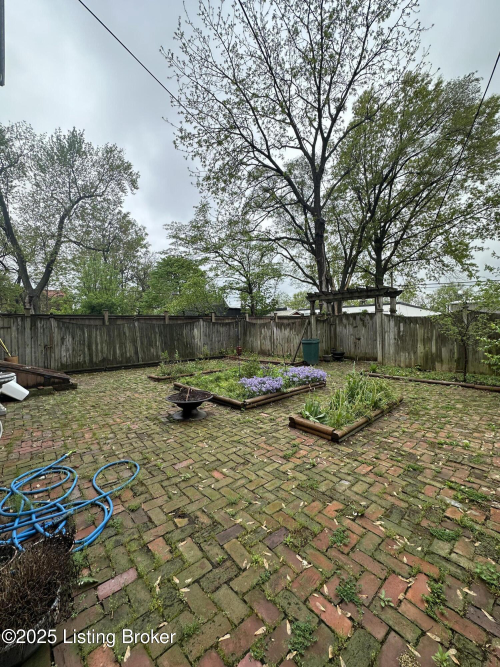 Listing Image 75