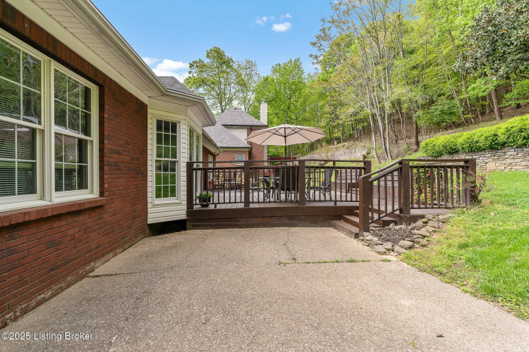 Listing Image 64