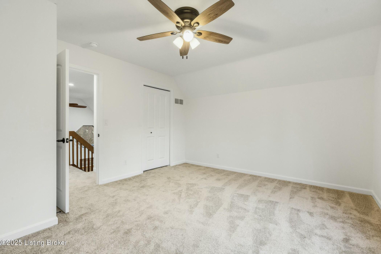 Listing Image 57