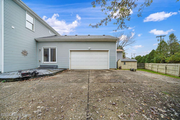 Listing Image 38
