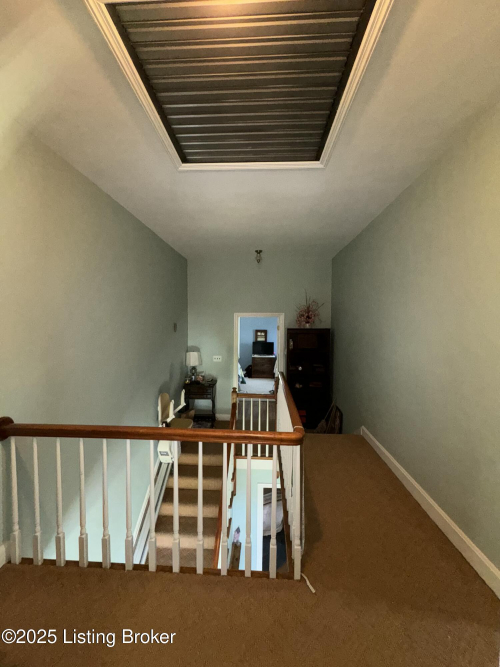 Listing Image 27