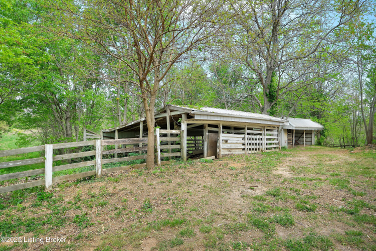 Listing Image 40