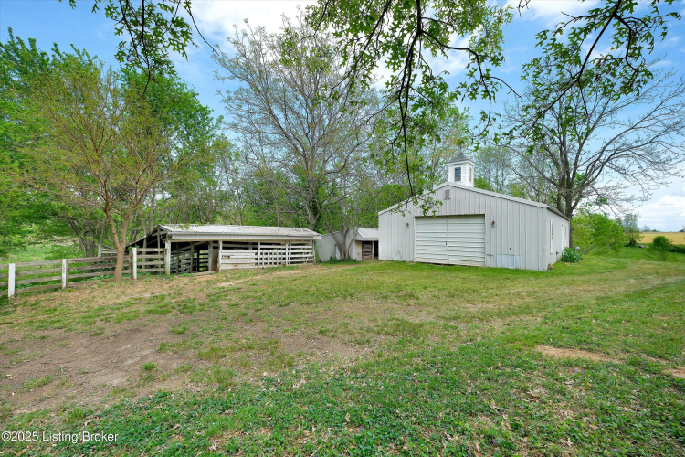 Listing Image 41