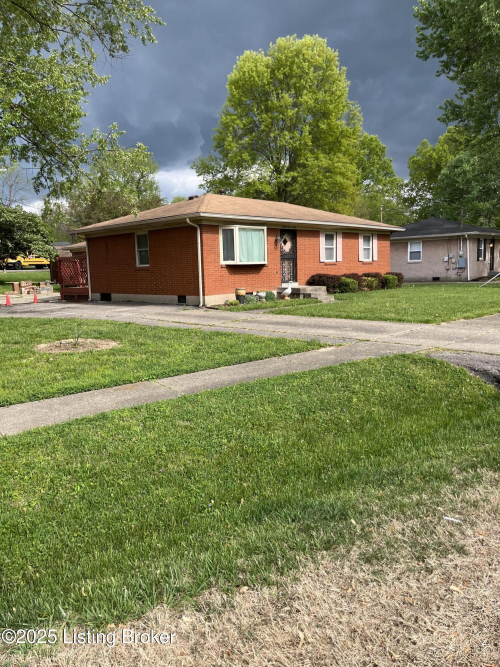 Listing Image 4