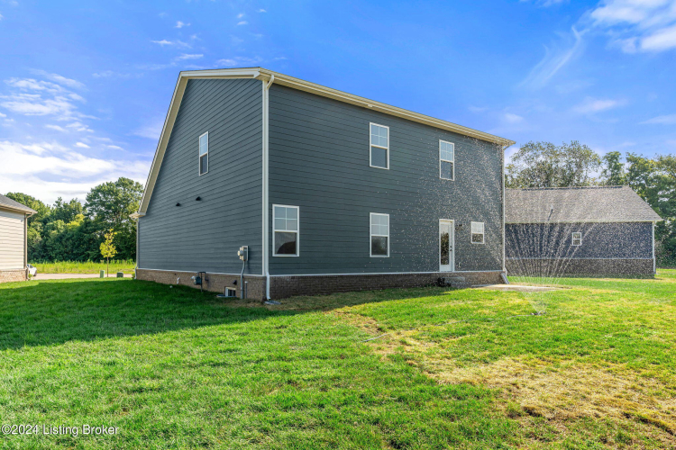 Listing Image 32