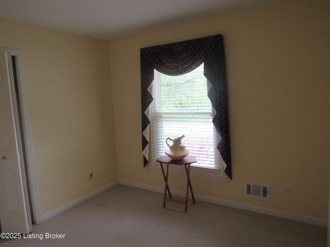 Listing Image 28