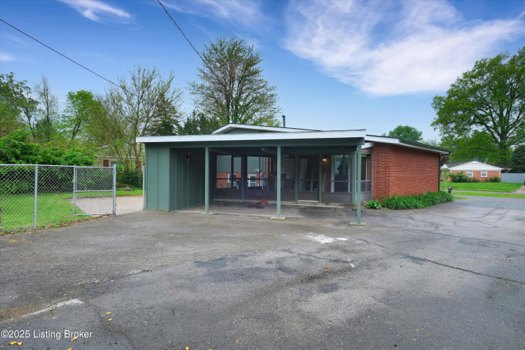 Listing Image 35