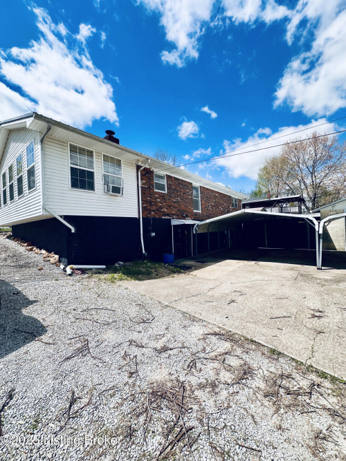 Listing Image 37