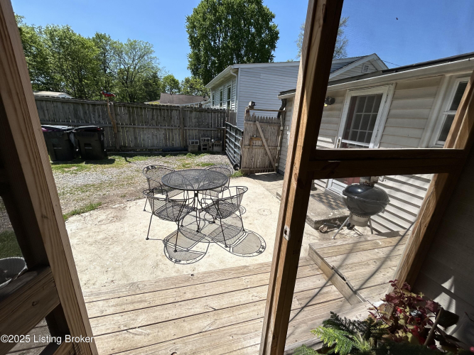 Listing Image 46