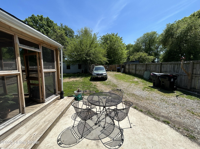 Listing Image 54