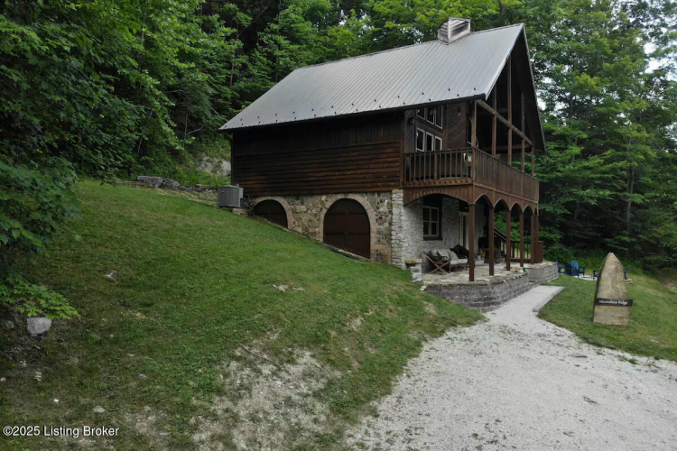 Listing Image 18