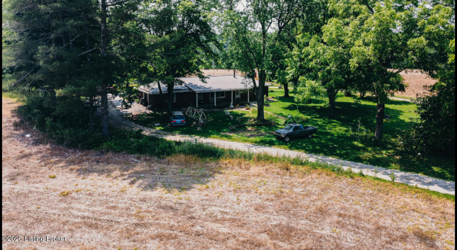 Listing Image 28
