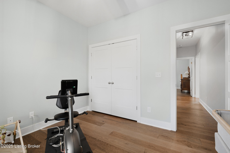 Listing Image 51
