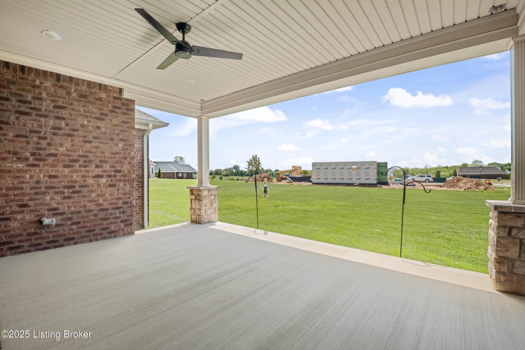 Listing Image 59