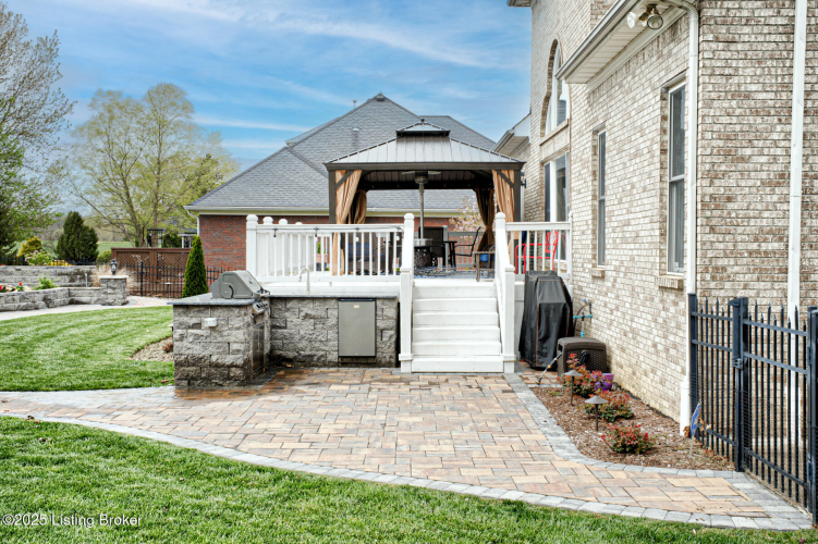 Listing Image 53
