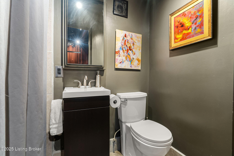 Listing Image 55