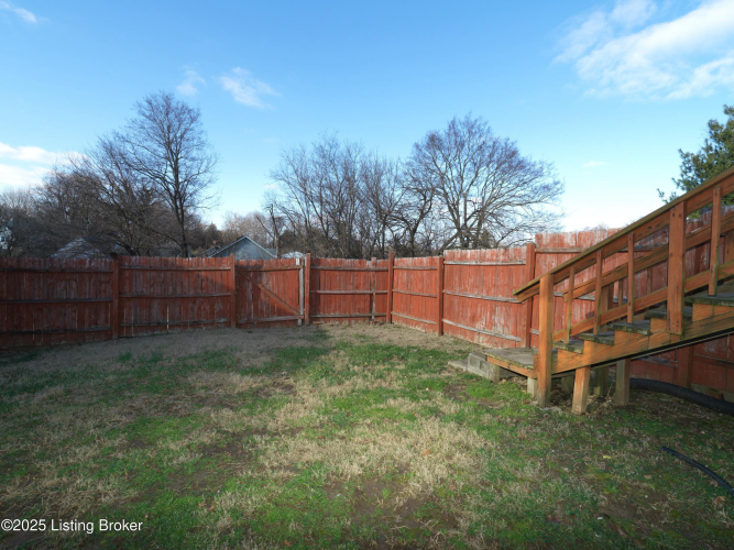 Listing Image 13