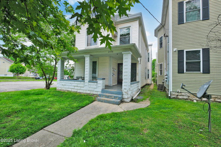 Listing Image 3