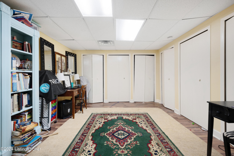 Listing Image 31