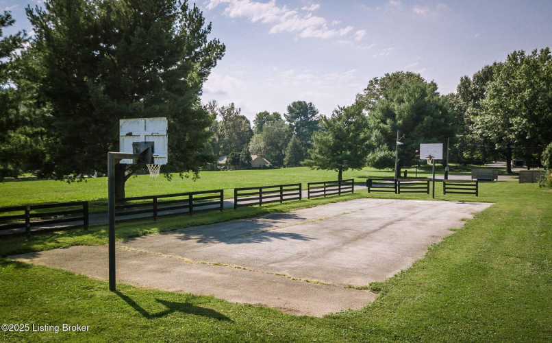 Listing Image 71