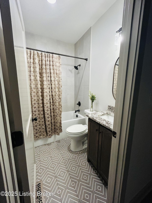 Listing Image 19