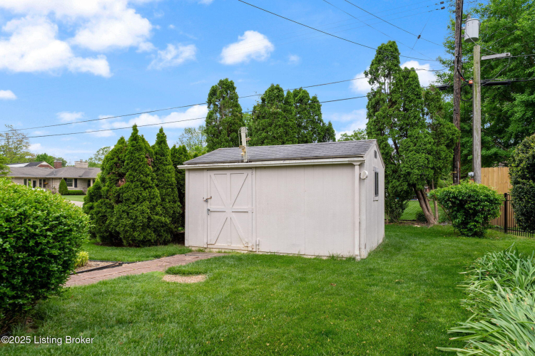 Listing Image 14