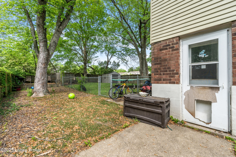 Listing Image 29