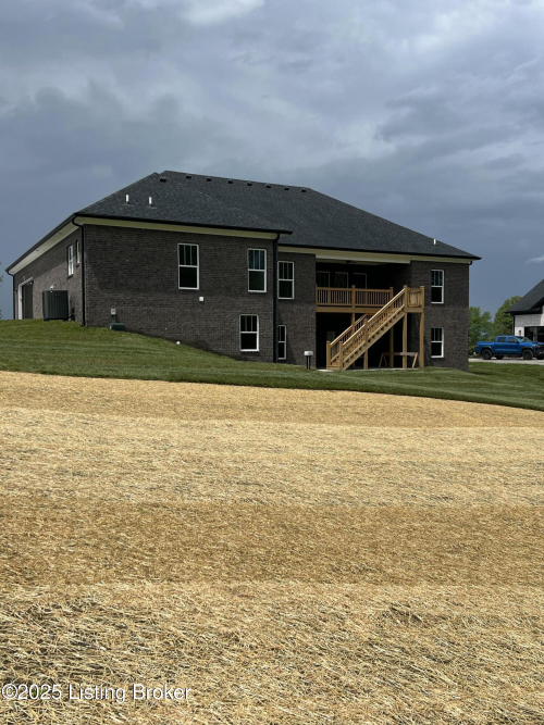 Listing Image 42