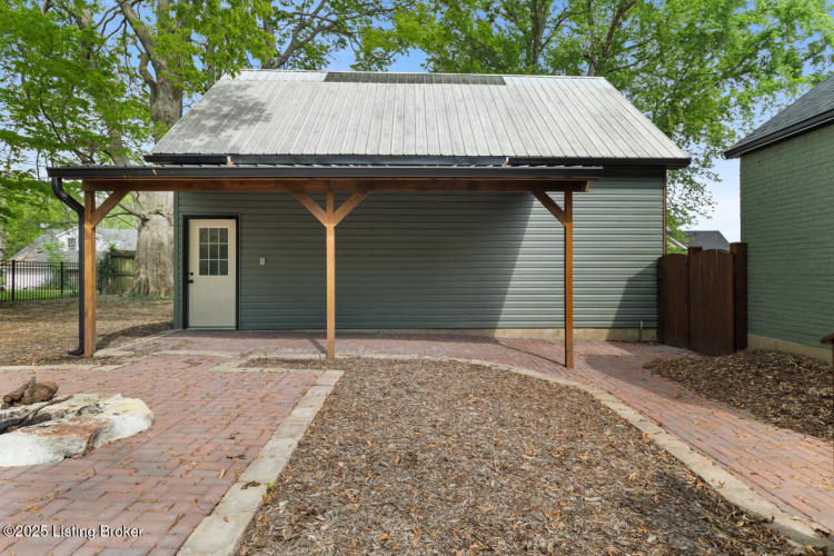 Listing Image 46